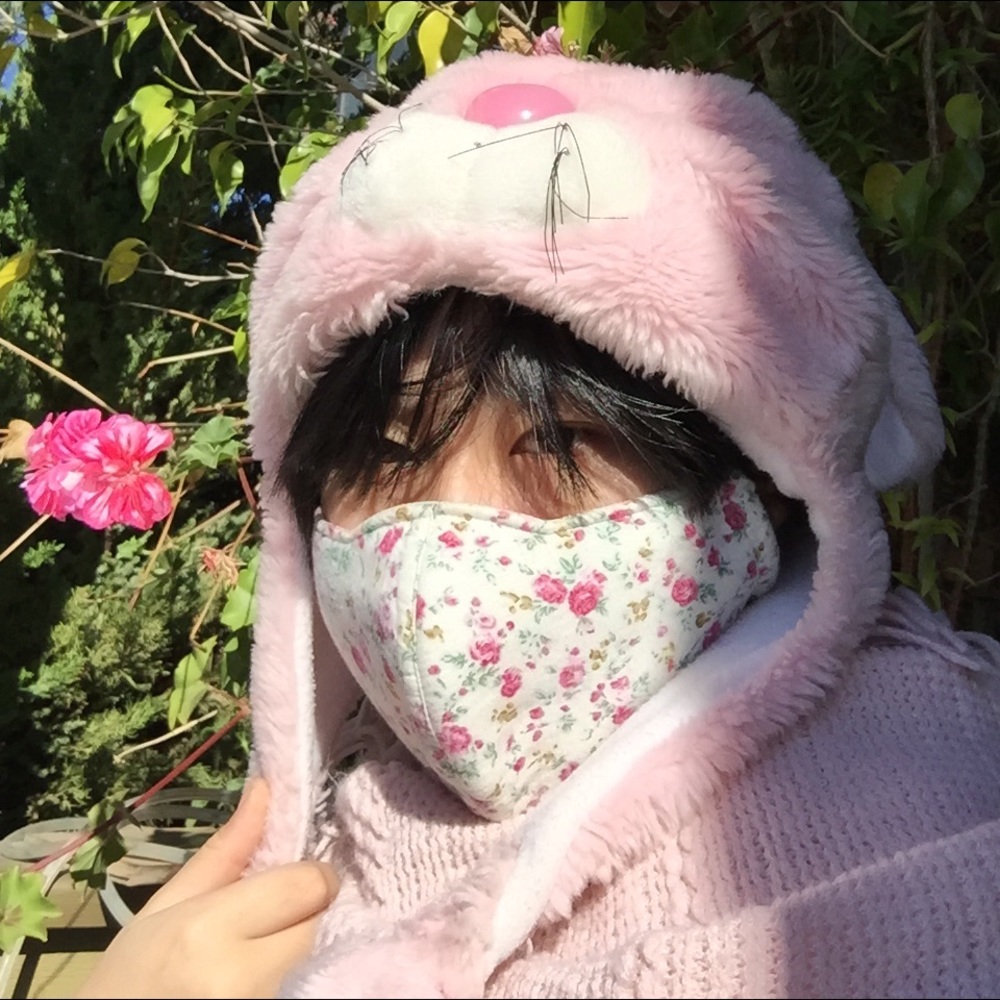 Meet your Posher, Iris